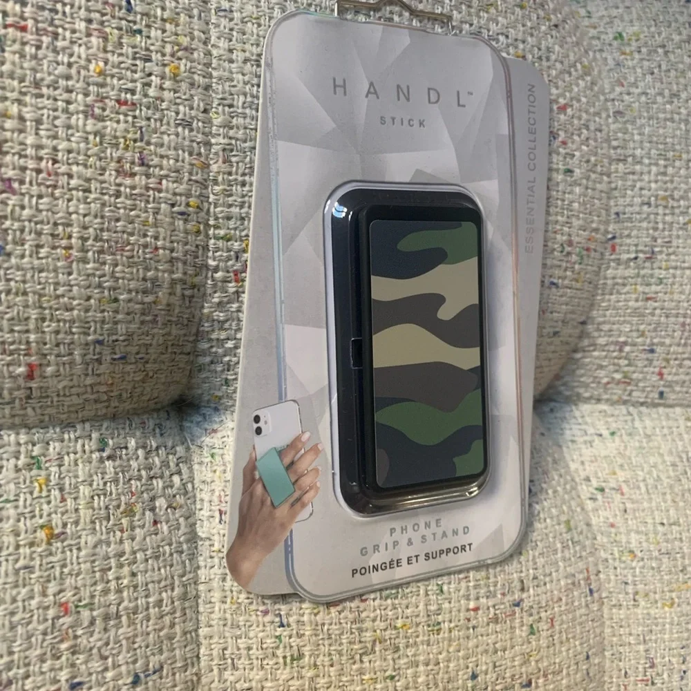Handl Stick Cell Phone Grip & Stand Essential Collection Green Camouflage